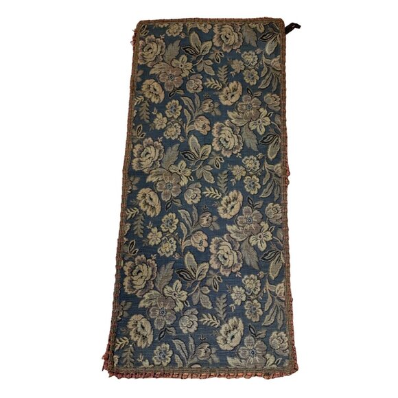 Vintage Floral Tapestry Table Runner - Elegant Home Decor - 36" x 17" - Picture 1 of 11